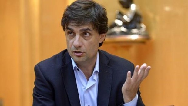 Para Lacunza, el control del mercado de cambios "no puede ser permanente en un país normal"