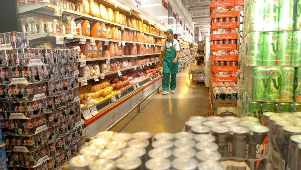 El Gobierno prorrogó por 30 días más el programa de "Precios Cuidados" con incrementos de hasta el 6 por ciento