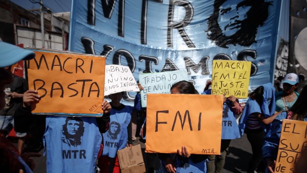 Tener gente pobre dependiente de los planes sociales es tener votos