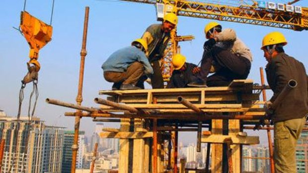 DNU por indemnizaciones: suspenden su aplicación y lo declaran inconstitucional