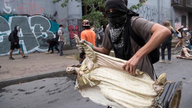 Gobiernos y revueltas comunistas a 30 años del derrumbe del Muro