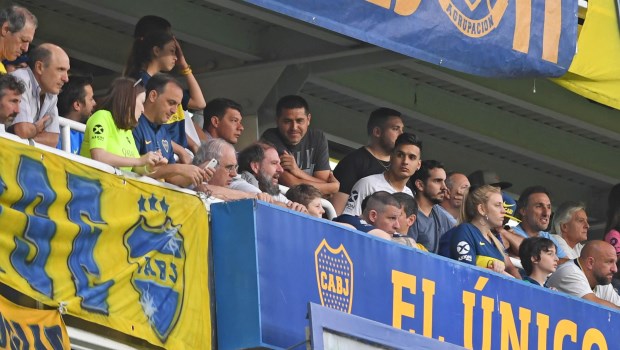 Apareció Román y presentó batalla