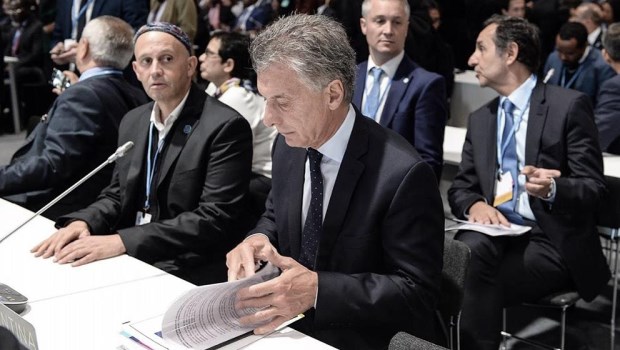 Macri: "En 2040 la producción eléctrica de la Argentina será libre de emisiones"