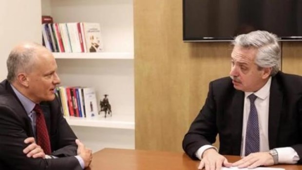 Un gobierno condicionado por el peligro de un nuevo default