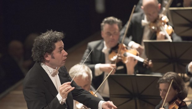 Dudamel regresa al podio de la Filarmónica de Nueva York después de diez años de ausencia.­