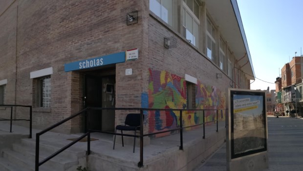 Scholas Occurrentes abrió su sede central en medio de la Villa 31, más precisamente en la manzana 104, del sector Cristo Obrero. FOTO: GUSTAVO CARABAJAL