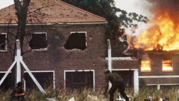 El ataque al Regimiento de La Tablada tuvo lugar el 23 de enero de 1989.