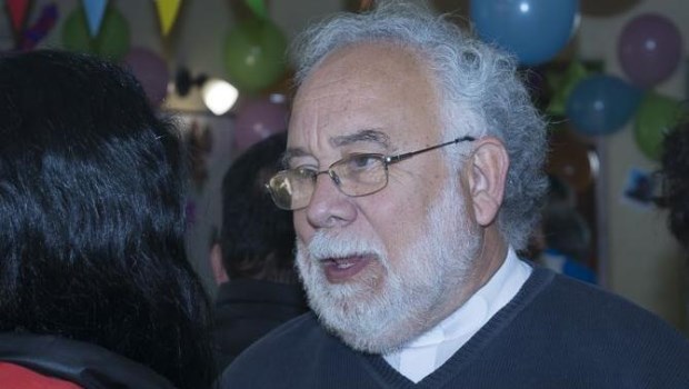 Atacaron a golpes durante un robo a un sacerdote en Bariloche