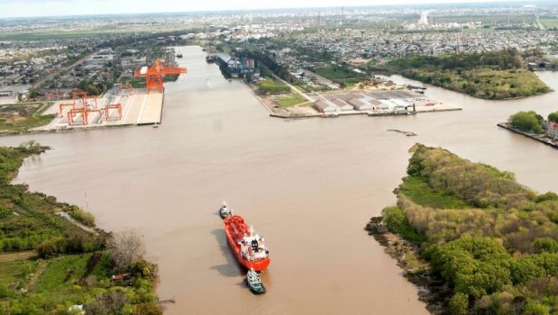El Puerto La Plata aplica el Plan de Contingencia para recibir buques de cabotaje y provenientes del exterior 