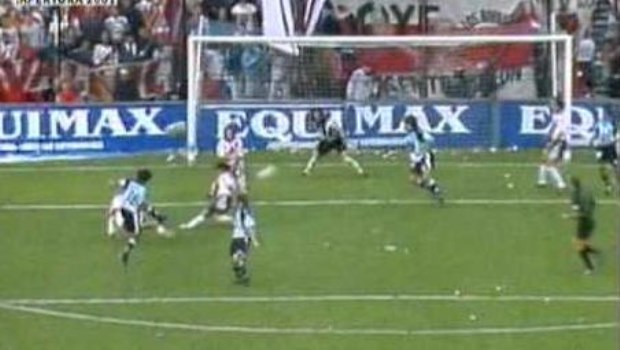 El golazo de Gerardo Bedoya.