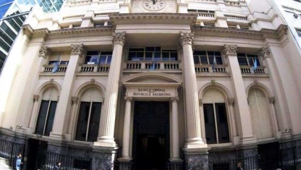 Urge un cambio conceptual en la política monetaria