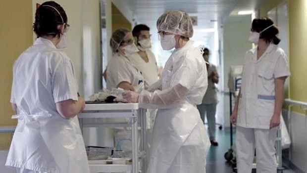 "No aplaudan más, la Salud está de luto": el reclamo de los trabajadores de la salud