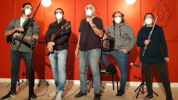 Los músicos de La Sanluistango en uno de sus conciertos virtuales.