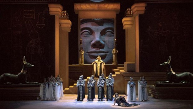 La ópera "Aida", online para festejar los aniversarios del Teatro Colón y el Teatro Vera