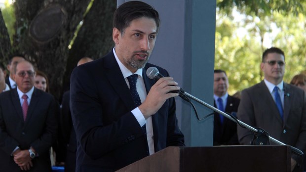 Harán una evaluación nacional para planificar el regreso a las aulas