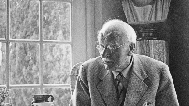 Carl Jung sondeó los "estados alterados de la consciencia".