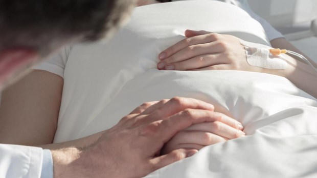 En tiempos de sufrimiento y muertes, no están garantizados los cuidados paliativos