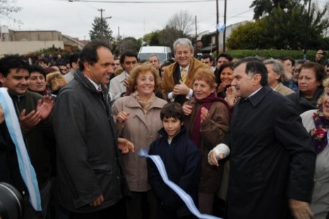 Scioli comunicó que continuará como gobernador bonaerense