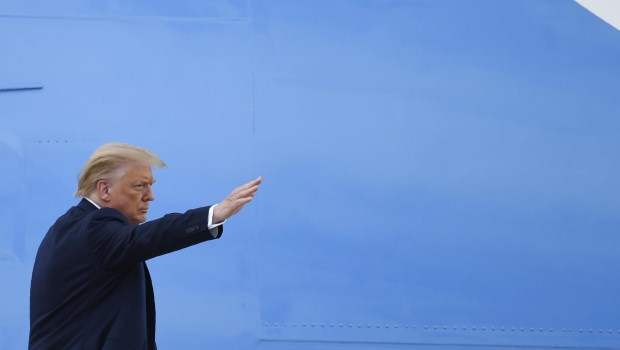 Donald Trump se ha mudado oficialmente de New York a Florida.