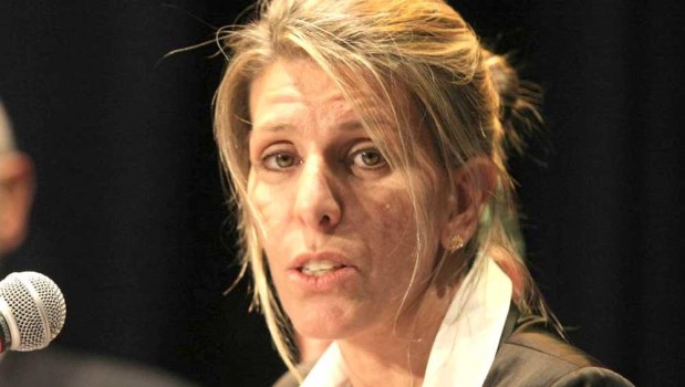 Sandra Arroyo Salgado había ordenado 35 allanamientos en domicilios particulares y dependencias policiales y judiciales.