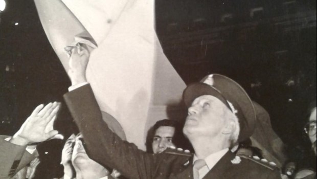 La criminal falacia del whisky de Galtieri