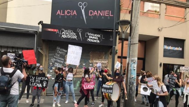 Detienen en Santos Lugares a un peluquero denunciado por abusar sexualmente de cinco adolescentes