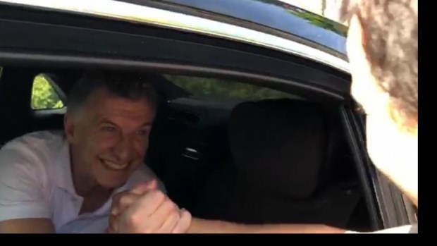 Desde Suiza, Macri expresó su "orgullo" por quienes ayer "salieron a decirle basta al miedo"