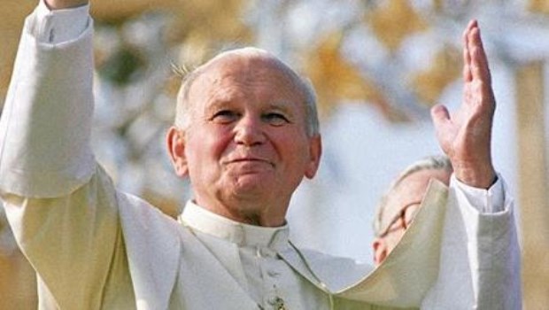 Para San Juan Pablo II la democracia es posible en Estado de derecho y sobre la base de una recta concepción de la persona.