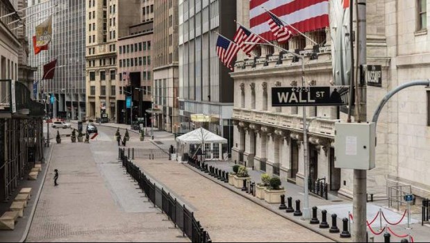 Wall Street en suave corrección