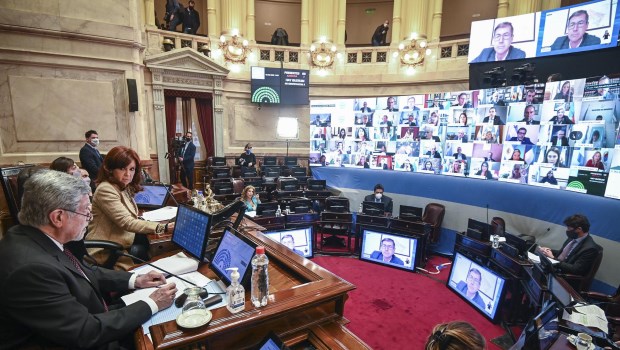 Desplazan a jueces de Comodoro Py