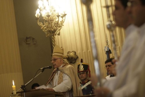 La Iglesia reclamó honestidad y transparencia