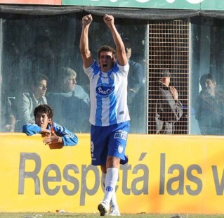 Gimnasia fue goleado por Atlético Rafaela y quedó al borde del descenso