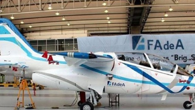 Fadea (Fábrica de Aviones) está instalada en la provincia de Córdoba. Allí se construyeron el IA 63 Pampa y el Malvina. También presta servicios de mantenimiento al exterior.