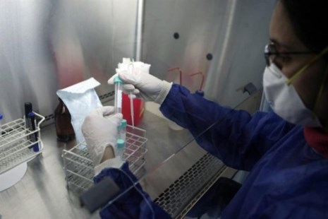 España ensaya una vacuna contra la gripe A en 400 menores 