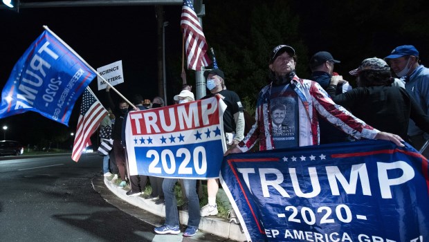 El 3-11 por la noche