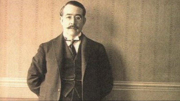 Poeta nacional