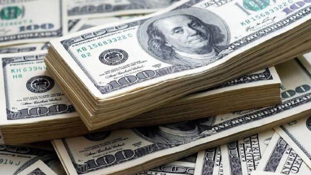 El dólar blue baja por séptimo día consecutivo y se ubica en $164