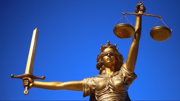 Justicia cercana, a un paso de ser ley­
