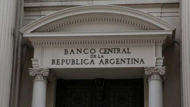 Para seducir a los ahorristas­ elevaron la tasa hasta el 37%­