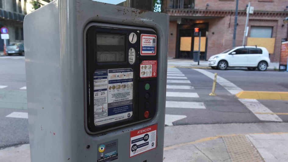 Chau parquímetros: se pagará el estacionamiento desde el celular -  Actualidad | Diario La Prensa