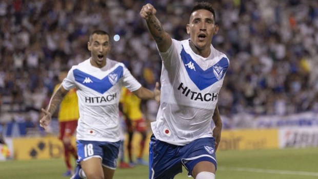 Denunciaron a cinco jugadores de Vélez por abuso sexual