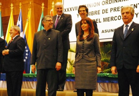 Fuerte condena al golpe en Honduras en la Cumbre del Mercosur