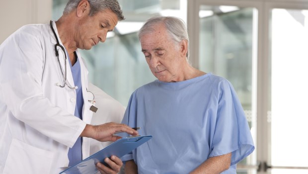 La consulta anual al urólogo, clave contra el cáncer de próstata