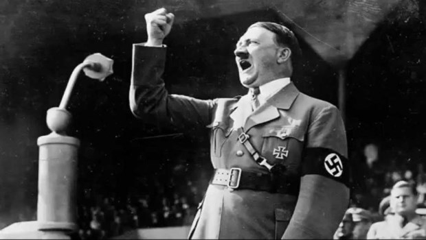 Similitudes con el último discurso de Adolf Hitler
