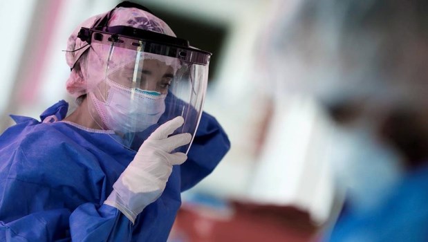 Otras 163 personas murieron y 5.417 fueron diagnosticadas con coronavirus en el país