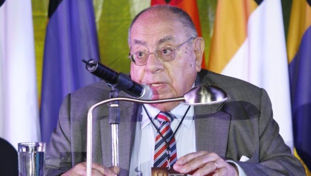 Maestro al servicio de la Verdad