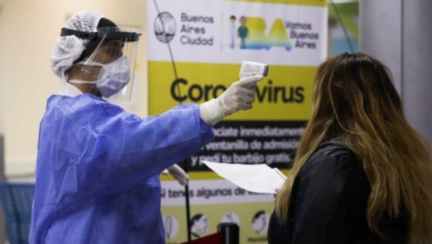 Coronavirus: 145 muertes y 8.234 contagios este jueves