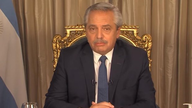 En el mensaje emitido para todo el país, el primer mandatario habló de las vacunas y de la economía. (imagen de TV)