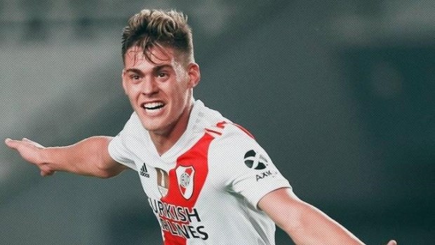 Goles, baches, suspenso y Superclásico