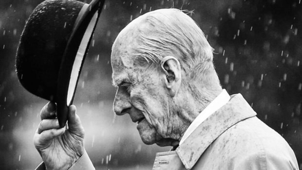 Repaso por la vida del Duque de Edimburgo en imágenes